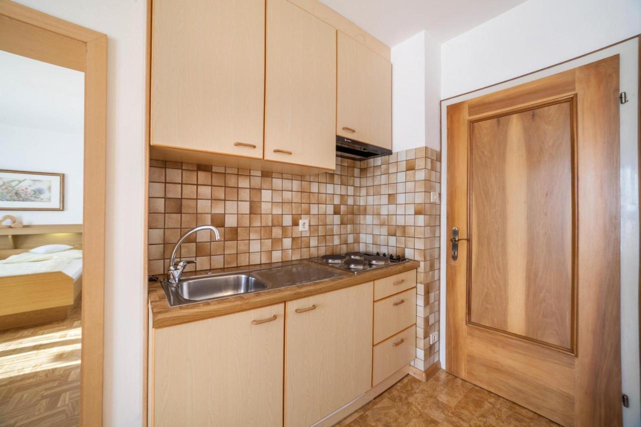 Residence Pichler Apartment 2 San Leonardo in Passiria Eksteriør billede